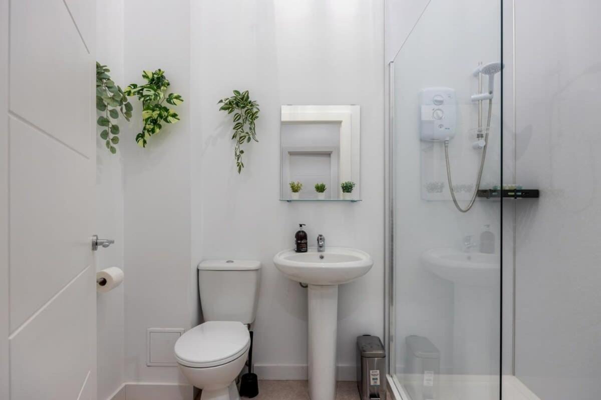 Contemporary 2 Bed Apartment -Belfast East Village Luaran gambar